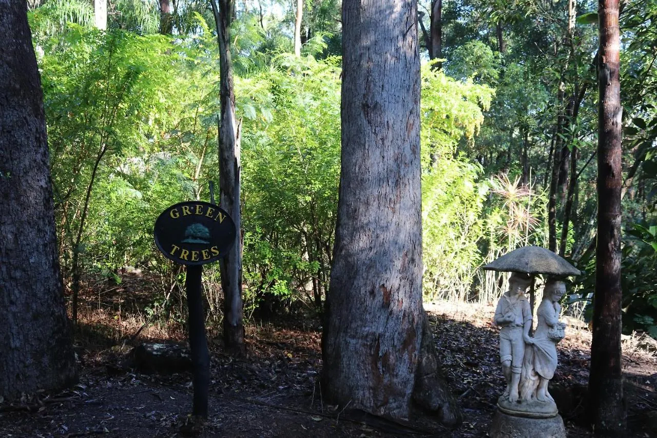 Green Trees Chalet Australia Zoo Close By Landsborough