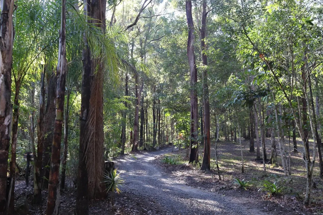 Green Trees Chalet Australia Zoo Close By Landsborough